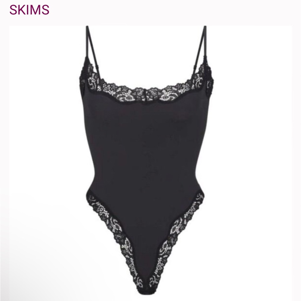 SKIMS Black Lace-Trimmed Bodysuit